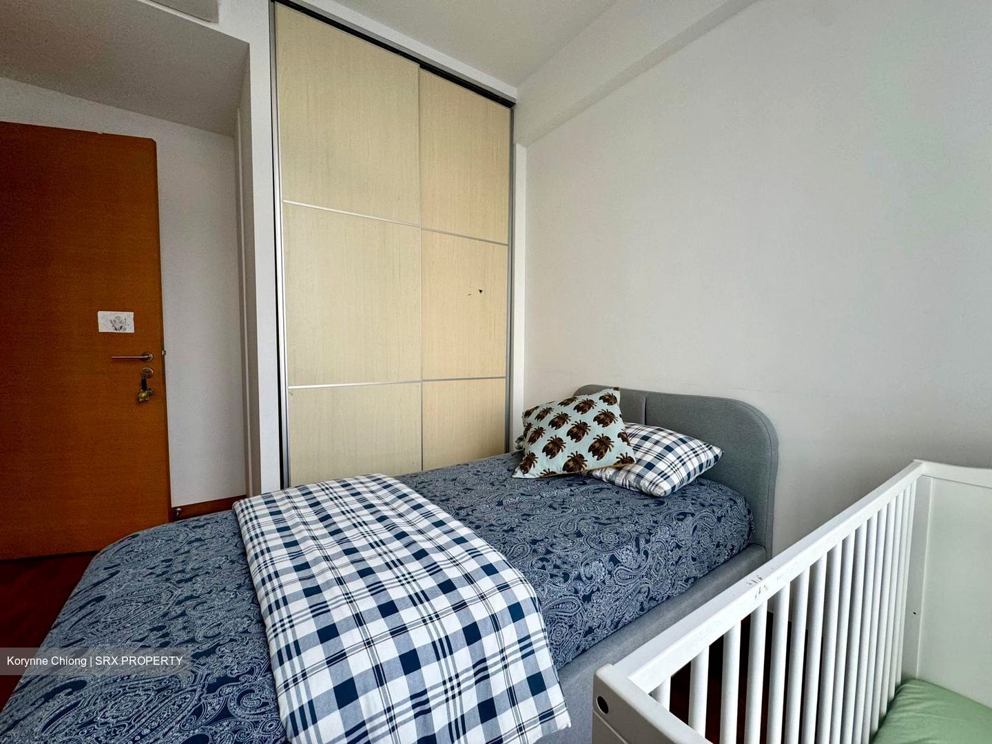 The Lakeshore (D22), Condominium #436526101